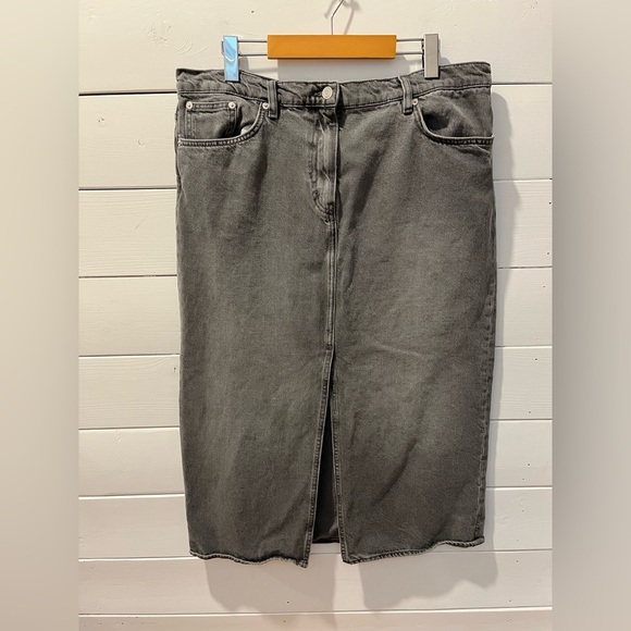 🩶ARKET Grey Denim Midi Skirt – Size 12 (CA) - Picture 1 of 9